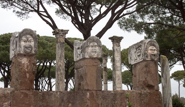 Priority Entry to Ostia Antica and Rome Audio Tour