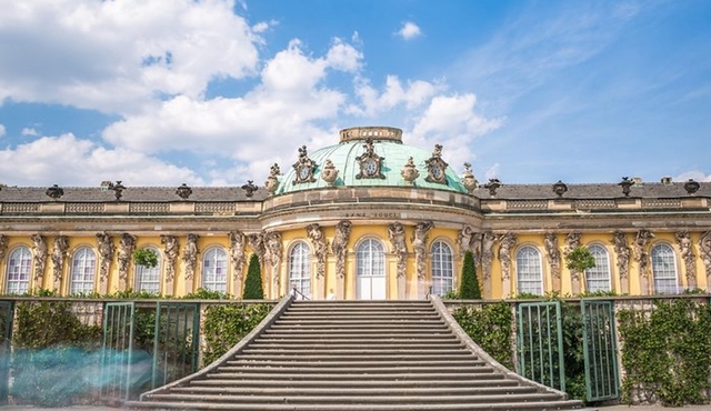 Potsdam: Private Walking Tour – Time for Palace Entries Included!