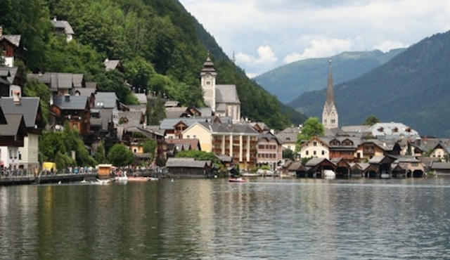 Hallstatt: tour guidato di un giorno da Vienna + ingresso prioritario all'Abbazia di Admont