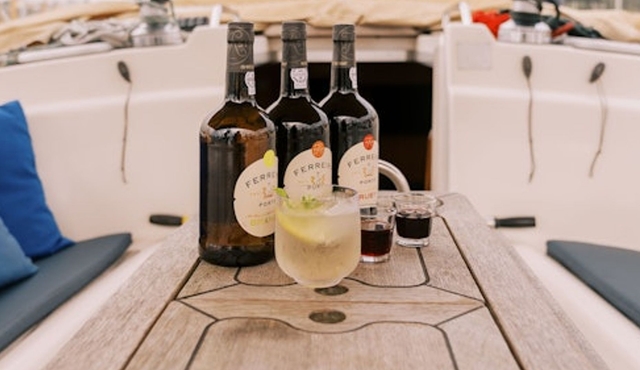 Porto: Guided Boat Tour + Port Wine Tasting