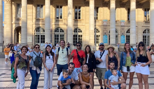 Bordeaux Guided Walking Tour in English