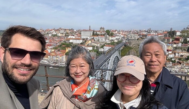 Porto + port wine cellar visit & tasting and sardine factory tour