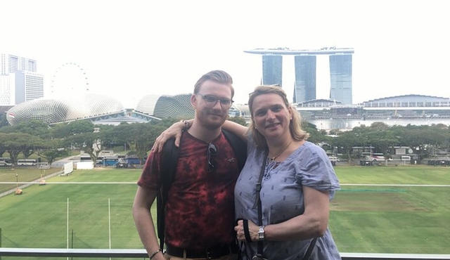 Singapore : Highlights and Hidden Gems Walking Tour With A Guide