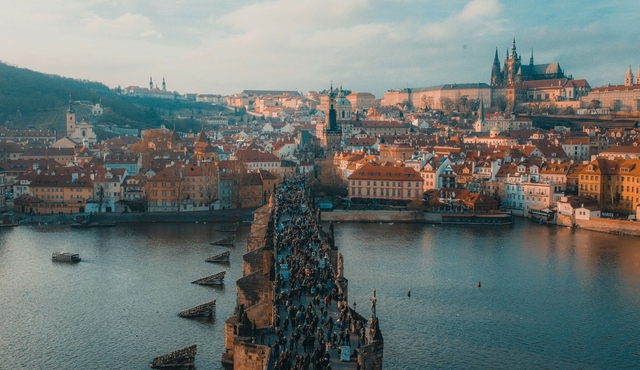 Prague In a Day: Private Full‐Day Walking Tour with Prague Castle