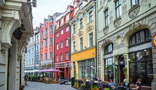 Private Walking Tour of Riga
