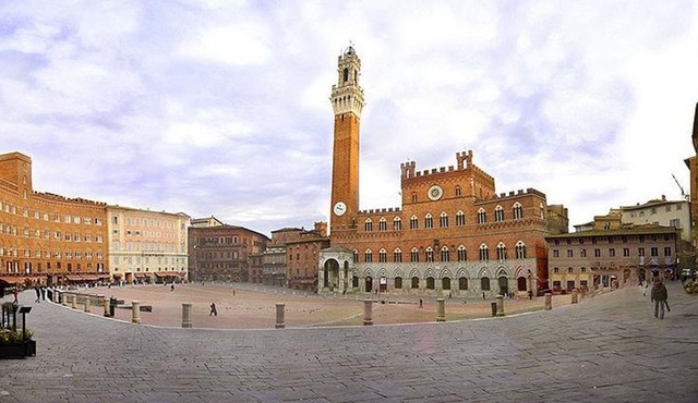 Tour privato a piedi di Siena con guida autorizzata