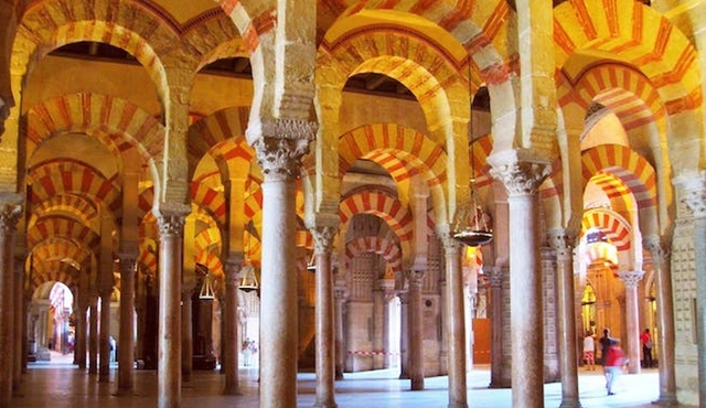 Guided tour of the Cathedral‐Mosque of Córdoba