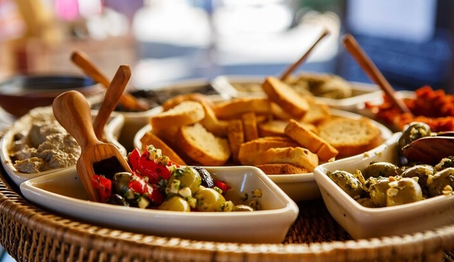 Marseille Small Group Food Tour