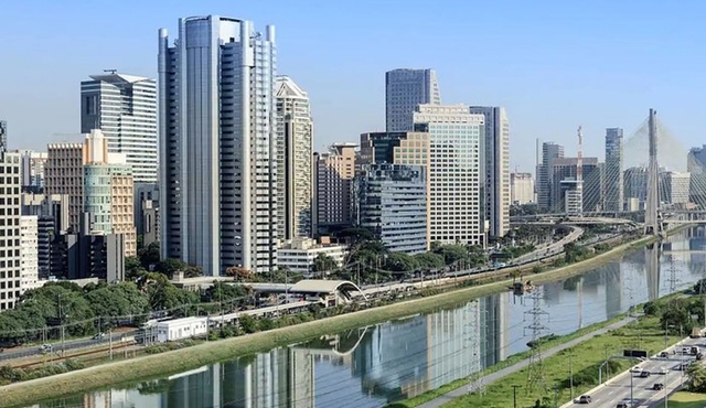 Private Transfer from Sao Paulo (GRU) Airport to São Bernardo do Campo
