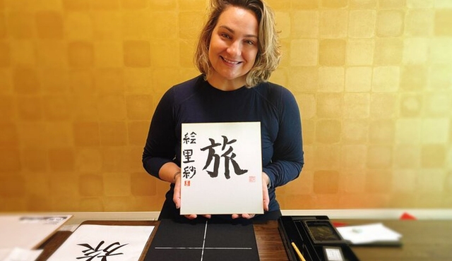 Japanese Calligraphy Experience in Osaka
