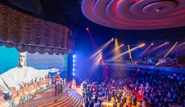Copacabana Rio de Janeiro: Roxy Dinner Show