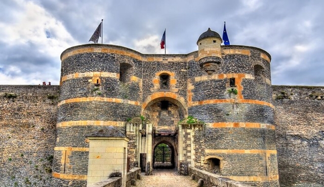Angers Castle & Gardens Entry Ticket