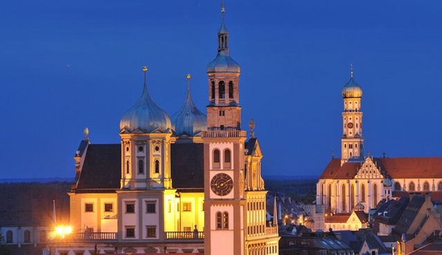 Classic city tour in the World Heritage City of Augsburg