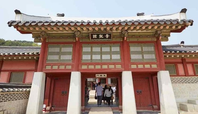 Full‐day UNESCO Heritage Tour with Suwon Hwaseong from Seoul