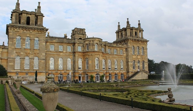 Blenheim Palace, Shakespeare Country & Oxford private Tour