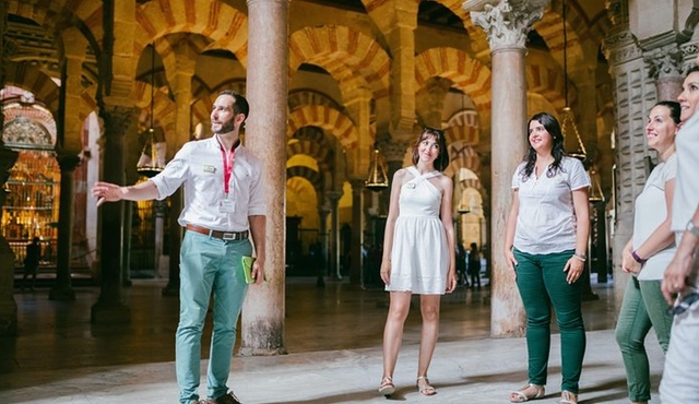 Guided visit to the most outstanding places of Córdoba