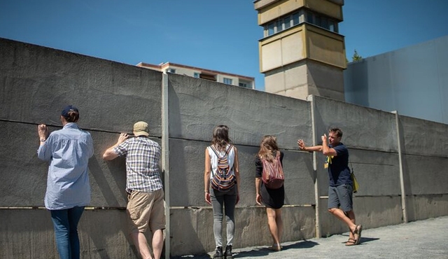 Cold War Berlin: Espionage, Berlin Wall, and a Divided City