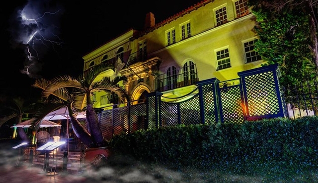 Miami: Haunted South Beach Walking Tour