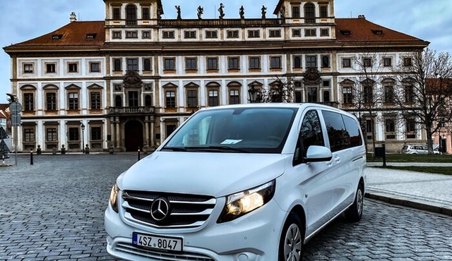 Private ROUND‐TRIP to and from ČESKÝ KRUMLOV (UNESCO Heritage) by MINIVAN 8+1pax