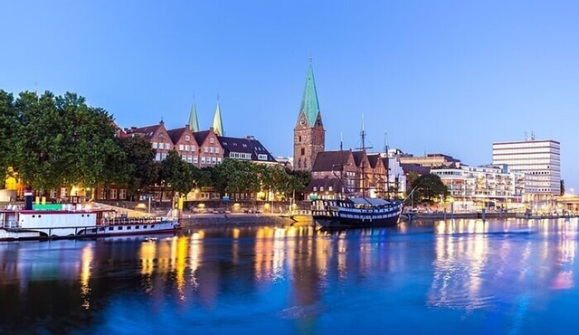 Bremen Must‐see Attractions Private Walking Tour with a Guide