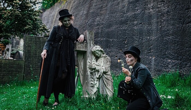 Liverpool St. James’ Secret Garden Cemetery Walking Tour