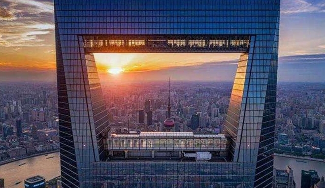 Private Full-Day Tour: Incredible Shanghai Highlights