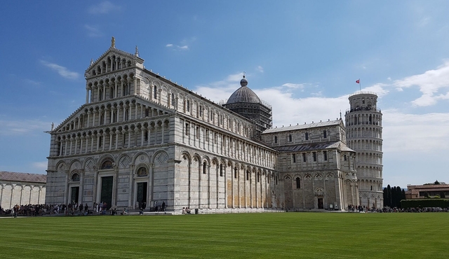 Private Tour — Pisa & Lucca from Florence