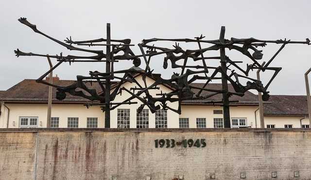 From Munich: Private Tour to Dachau Memorial Site