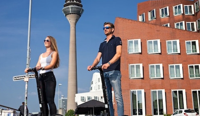 Düsseldorf: Segway City Tour