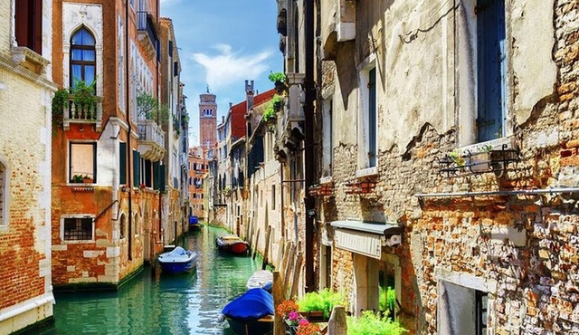Venedik Özel 2 Saatlik Yürüyüş Turu: San Marco Meydanı, Fenice