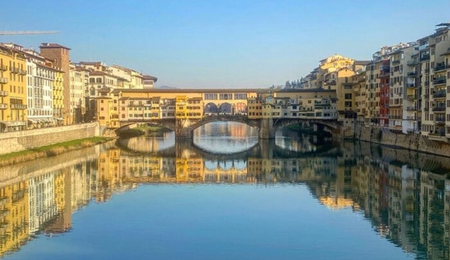 Bridging Florence’s History: Arno River Self‐Guided Walking Tour