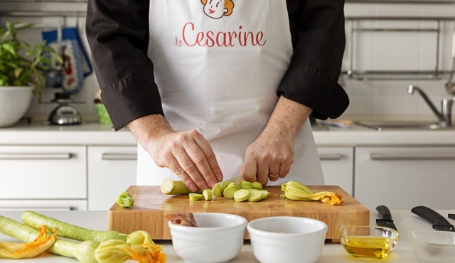 Local market visit and private cooking class with lunch or dinner at a local's home in Perugia