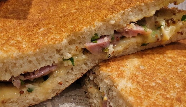 Lyon Street Food Tour