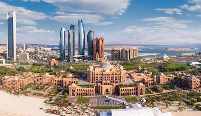 Abu Dhabi City Tour with Grand Mosque, BAPS Temple