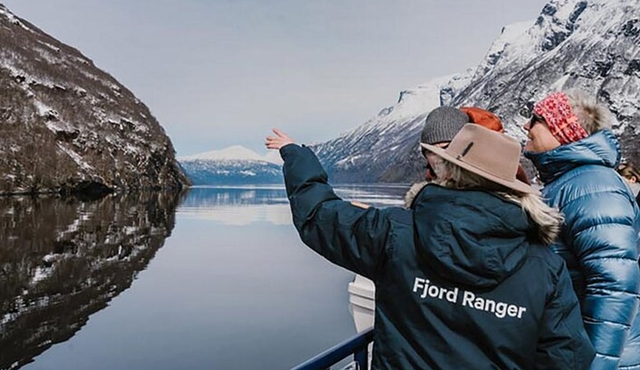 Winter and Spring Fjord Cruise from Ålesund to Geiranger