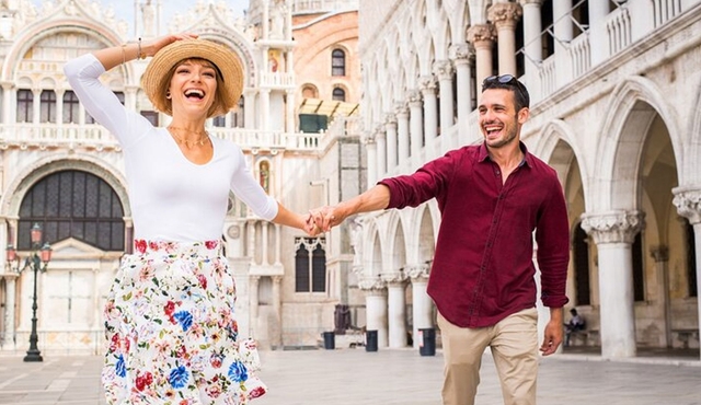 Valletta Love Private Walk: Gardens & Historic Streets