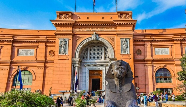 Giza Private Full‐Day Tour from Cairo with Lunch