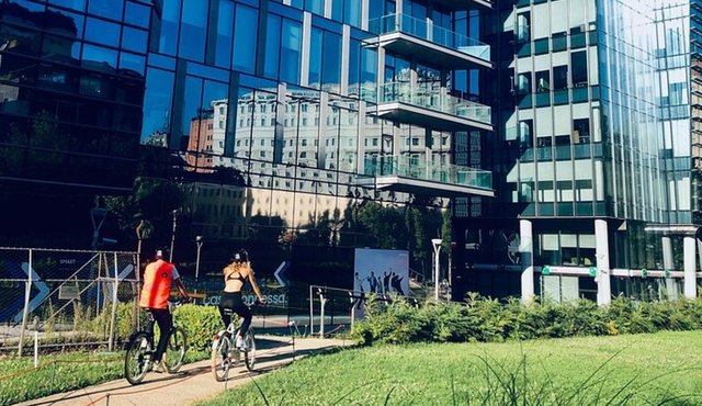 Milan Bike Tour: Miles and Smiles