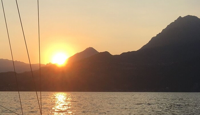 Lake Como 2‐Hour Private Boat Tour