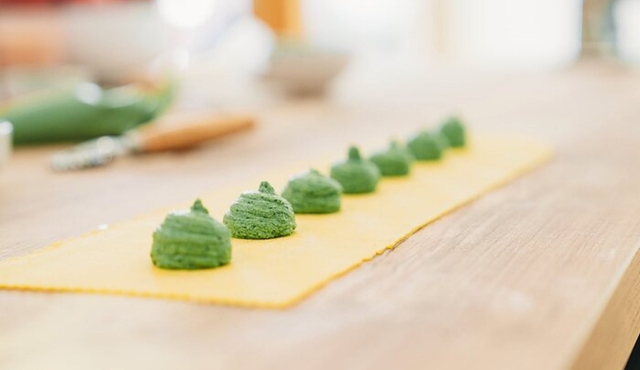 Tart and cookies cooking class, for children from 6 to 11 year