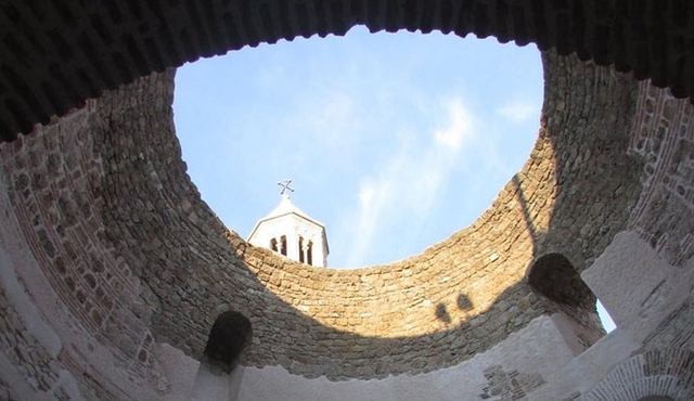 Joyful Split Walking Tour for Parents and Kids