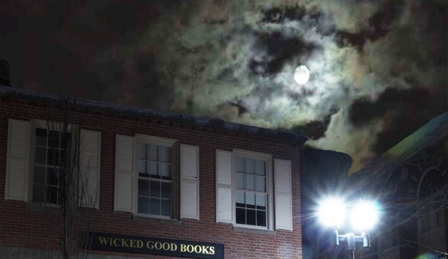Salem Ghosts Ultimate Late Night Walking Tour