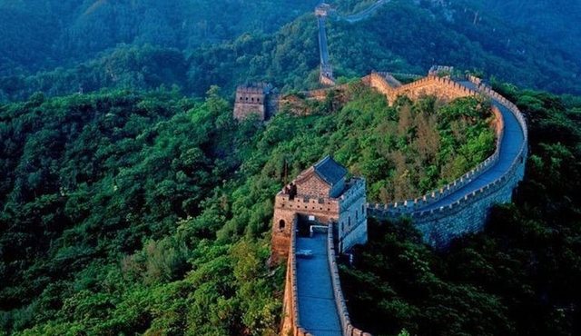 Beijing Private Full‐day Tour: Mutianyu Great Wall, Drum Show and Hutong Tours