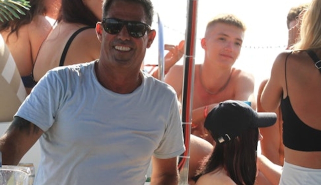 Ibiza: Sunset Boat Tour with Music, Tapas & Premium Open Bar