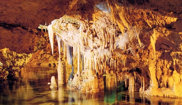 Caves of Hams, Pearl Factory Palma de Mallorca Tour
