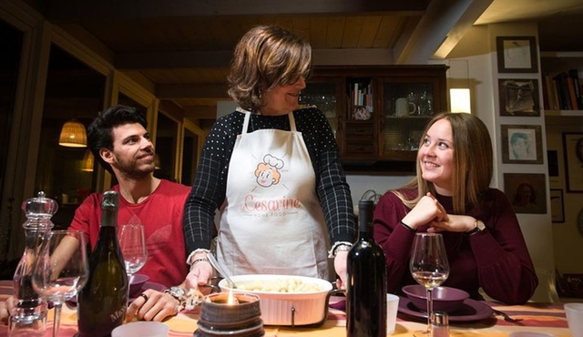 Dining experience at a local's home in Montefalco with cooking demo