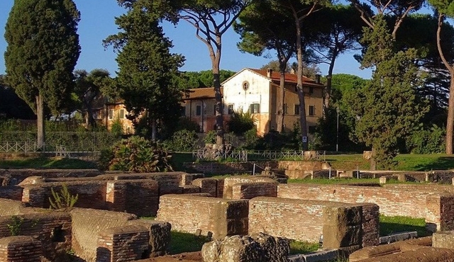 Ostia Antica, The 'Pompeii of Rome': Private Day Trip by Train