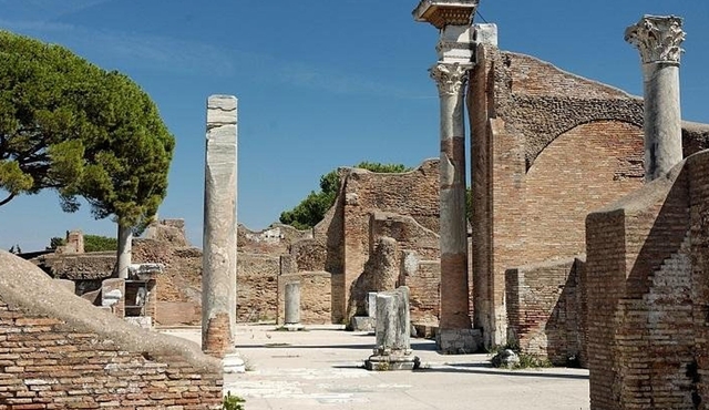 Half‐Day Private Tour of Ancient Ostia from Rome
