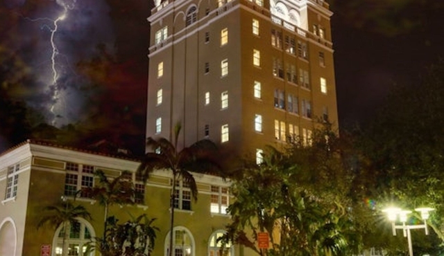 South Beach Miami: Guided Ghost Tour