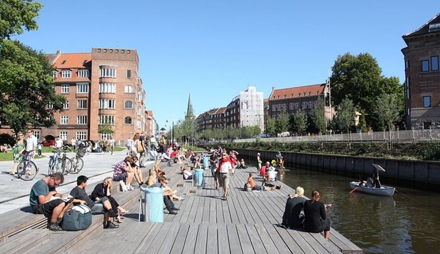 Guided Walking Tour in Aarhus